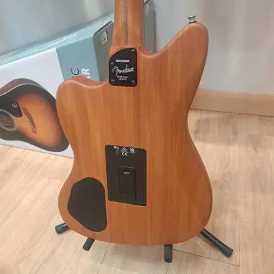 Fender Acoustasonic Jazzmaster 2